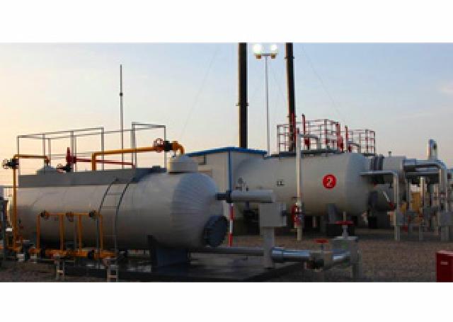 Multiphase twin screw pumps